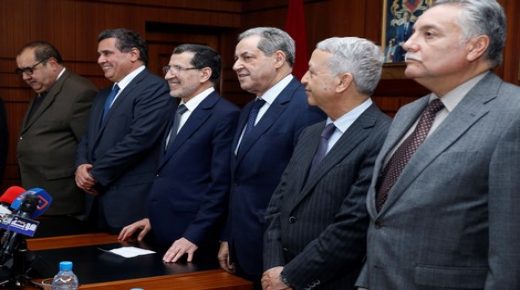 زعماء أحزاب سياسية في قلب إتهامات بتلقي تمويلات مالية خارجية وخليجية