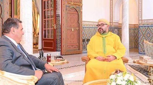 أخنوش يجمع حقائبه استعدادا لمغادرة الحكومة.. كواليس غضبة ملكية غير مسبوقة على “الوزير الملياردير” بسبب مخطط المغرب الأخضر