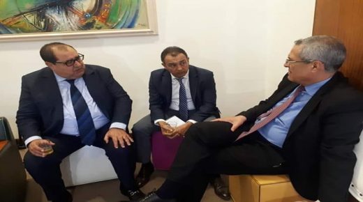 مصالحة إتحادية تحت قرع كؤوس الخمر.. الوزير بنعبد القادر يقيم حفل عشاء ماجن على شرف قياديي الاتحاد الإشتراكي بمطعم فاخر بالرباط وهذه كواليسه!
