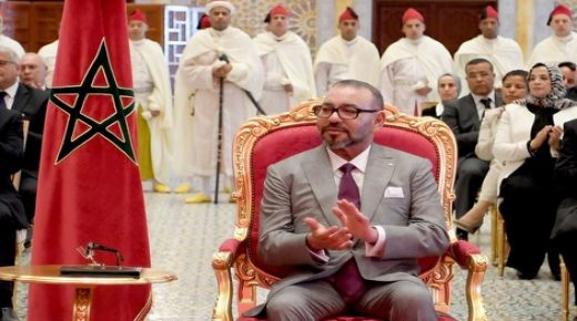 بسبب أجندة الملك.. الديوان الملكي يُبلغ رئيس وأعضاء اللجنة الإستشارية لإعداد النموذج التنموي بتأجيل التنصيب الملكي إلى الأسبوع المقبل