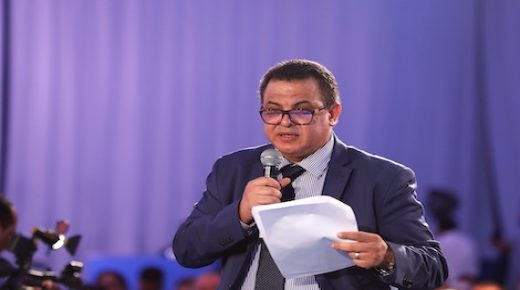 بسبب محاولة انتحار خليلته.. رئيس الحكومة يوقع على قرار إعفاء الكاتب العام لوزارة الصحة