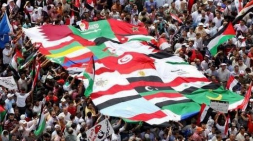 فايننشال تايمز: معدلات البطالة وغياب الإصلاح يخرج الشباب العربي للاحتجاج ضد حكامهم
