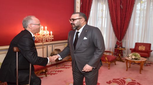 بعدما طلب من محمد السادس تعزيز صلاحياته.. جهات تتهم الراشدي بالسعي إلى إقامة دولة داخل الدولة ويهدٌد بالإستقالة