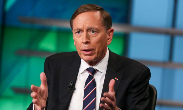 مدير الاستخبارات الأمريكية السابق: السعودية تتجه نحو الإفلاس وهي بحاجة لاكتتاب أرامكو لتعويض المال المفقود