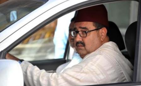 وعكة صحية مُفاجئة تُنقلُ ادريس لشكر إلى مصحة خاصة بالرباط