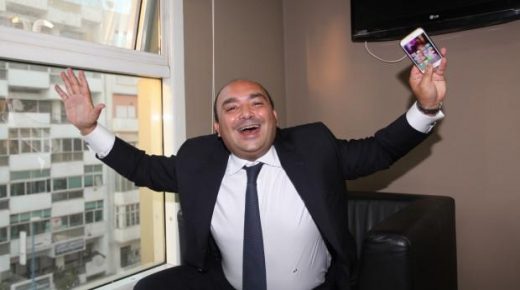 بلخياط يتحدى الغضبة الملكية ويُناور في جميع الاتجاهات!.. لم يقدم استقالته من “حزب أخنوش” ولم يعتزل السياسية ويحتفل بشراكته مع السوبر وزير العلمي تحت قرع الكؤوس