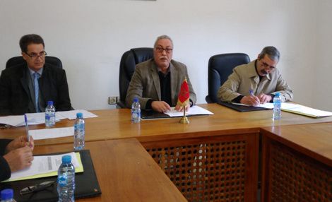 جراء فيروس “كورونا”.. جماعة قروية بالحسيمة تصادق رسميا على مساعدة دولة الصين بـ160 ألف درهم