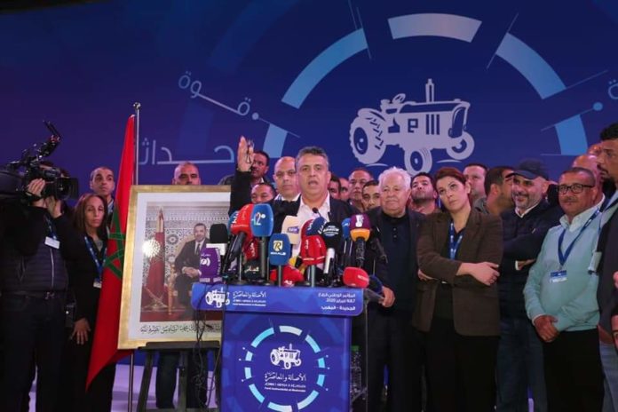 البام على وقع صفيح ساخن!.. هجرة جماعية غير مسبوقة مرتقبة في صفوف نواب وقيادات الحزب صوب أحزاب الأحرار والإستقلال والإتحاد الإشتراكي