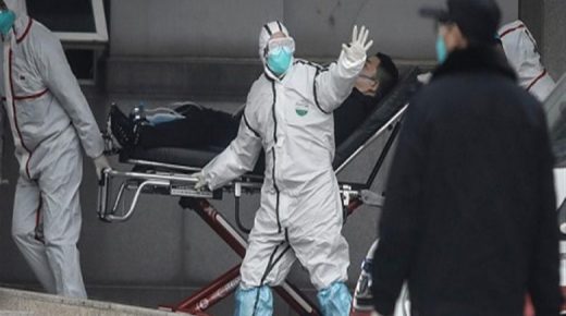 وضع الرئيس البرازيلي تحت مراقبة مشددة بعد إصابة سكرتيره الخاص بفيروس “كورونا”