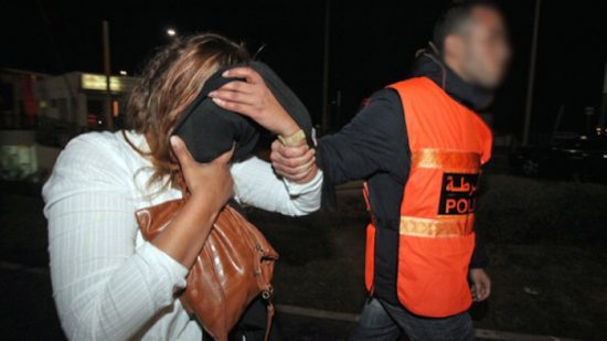 بسبب نشر خبر زائف حول تفشي وباء “كورونا”.. اعتقال مديرة جهوية لفرع مؤسسة للقروض بمراكش