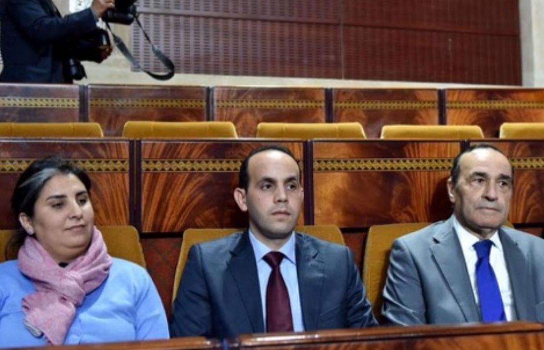 رئيس الفريق الإشتراكي والبرلمانية رحاب يعلنان العصيان على وزير العدل ويتزعمان كتيبة “برلمانيي الإتحاد” لإسقاط قانون “تكميم الأفواه”