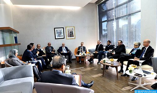 “كورونا” يدفع اللجنة الخاصة بالنموذج التنموي إلى إطلاق منصة رقمية لجمع اقتراحات ومساهمات المغاربة