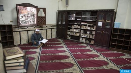 للحد من تفشي كورونا.. السلطات المصرية تمنع التراويح والاعتكاف في رمضان المقبل