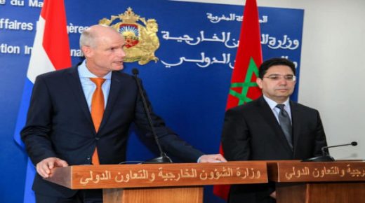 أزمة دبلوماسية مغربية هولندية تلوح في الأفق!.. أزيد من 3 آلاف هولندي عالق بالمغرب والوزير بوريطة خارج التغطية ويرفض التواصل مع وزير الخارجية الهولندي