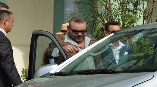الملك محمد السادس يحل بالصخيرات لقضاء عطلته الصّيفية