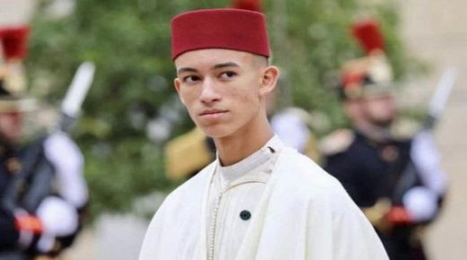 بإستخدام تقنية التعليم عن بعد.. الوزير السابق والقيادي الإتحادي فتح الله ولعلو يُؤطر أول محاضرة جامعية لولي العهد مولاي الحسن