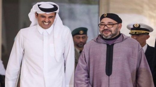 في مكالمة هاتفية.. أمير قطر يهنئ الملك محمد السادس على التحرك المغربي بالكركرات ويعلن مساعدته ودعمه لشرعية مغربية الصحراء