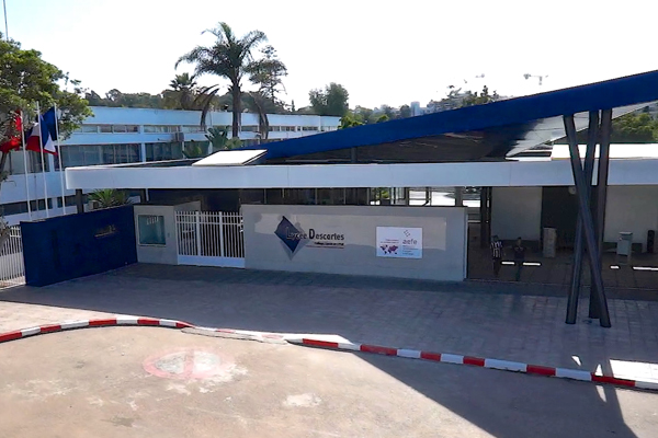 فيروس كورونا يضرب ثانوية “ديكارت” الفرنسية ويُجبرها على إغلاق أبوابها من جديد!