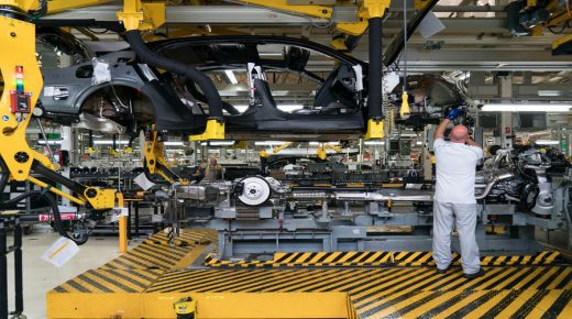 النشاط الصناعي بالمغرب يتحسن.. يقترب من مستويات ما قبل “كورونا”