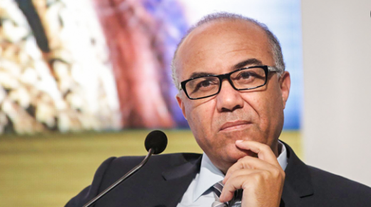 بسبب أوميكرون وزارة التعليم العالي تجري الامتحانات عن بعد