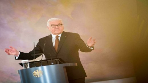 ألمانيا تشدد لهجتها حيال روسيا بشأن أوكرانيا