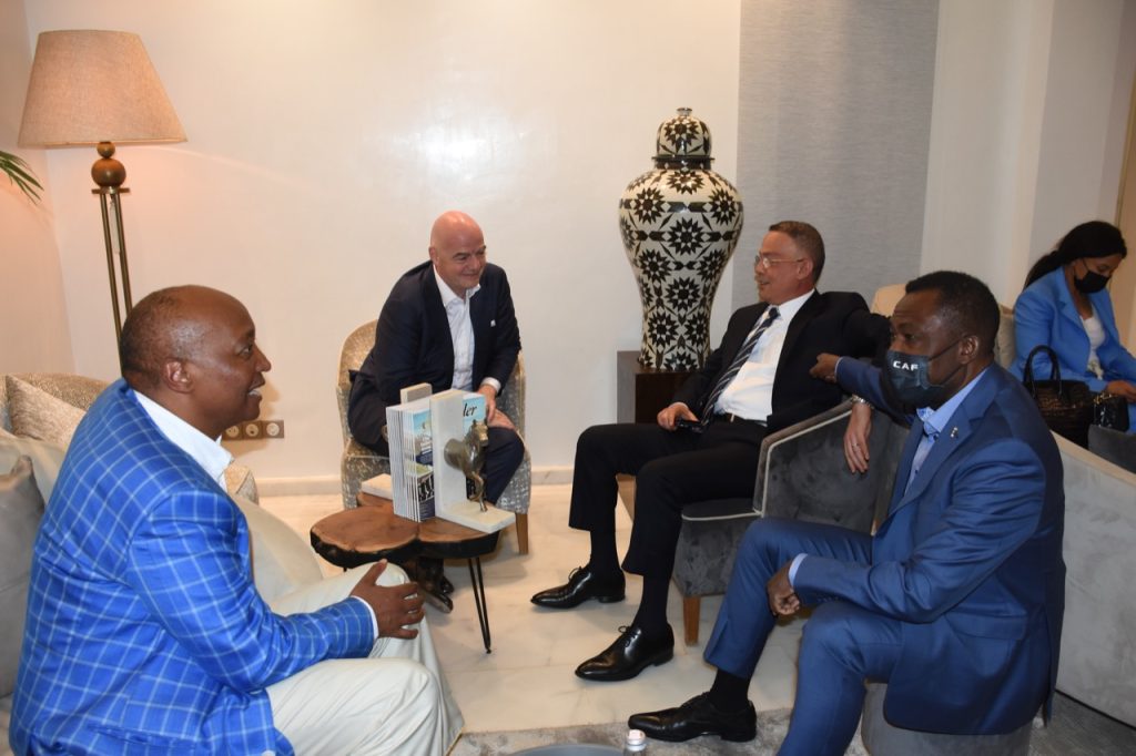 رئيس الفيفا يصل المغرب لحضور نهائي دوري الأبطال بين الوداد والأهلي