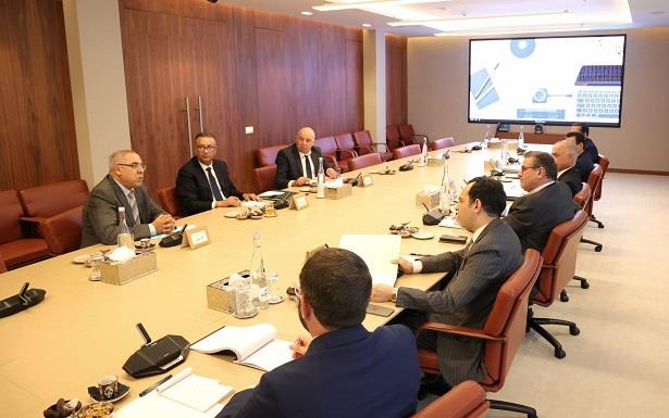 رئيس الحكومة يعقد اجتماعات مع النقابات التعليمية