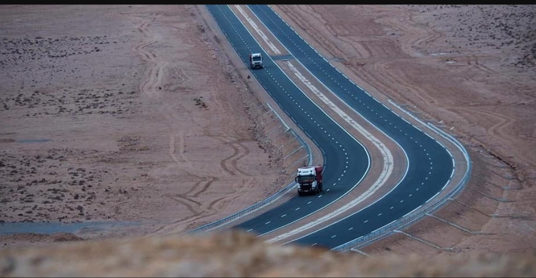 اكتمال المشروع الحلم تزنيت الداخلة بافتتاح آخر مقطع طرقي