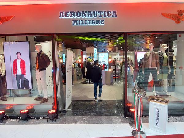 علامة Aeronautica Militare الإيطالية تحلق في سماء المغرب بافتتاح أول متجر لها بالدار البيضاء