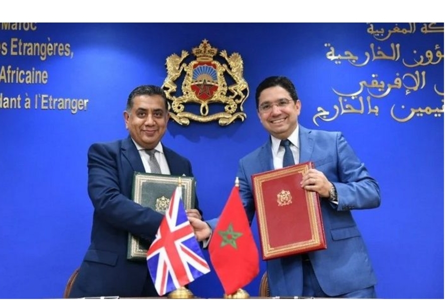 الحكومة البريطانية تؤكد حرية شركاتها في الاستثمار بالصحراء المغربية