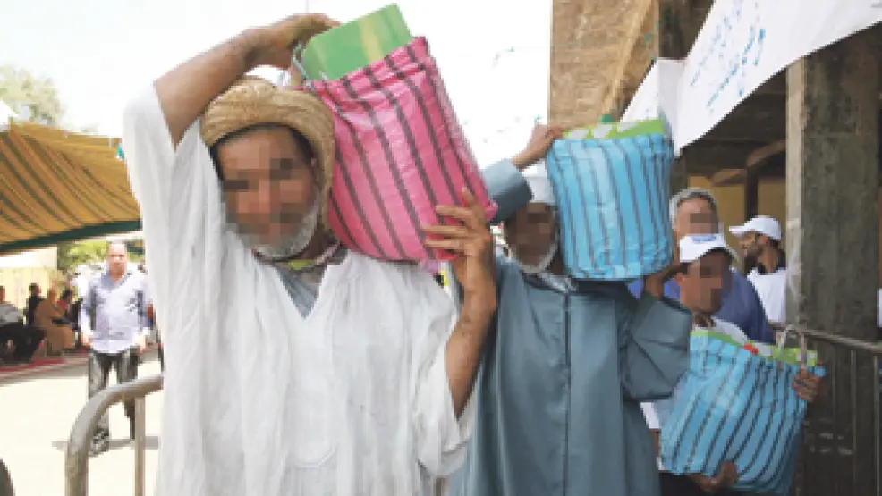 فضيحة القفف الرمضانية تفجر الجدل وتكشف خروقات في توزيع المساعدات