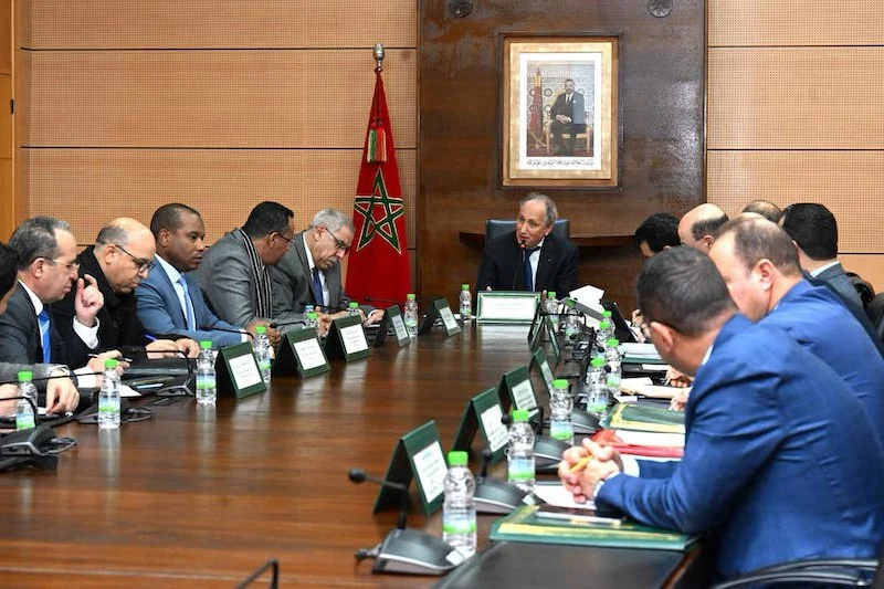 غضب داخل الأوساط التعليمية ورائحة “الانتخابات تفوح من إعفاءات المسؤولين