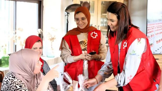 برنامج دعم شامل للعاملات المغربيات بهويلفا يواكبهن صحيا ونفسيا طيلة موسم الفواكه