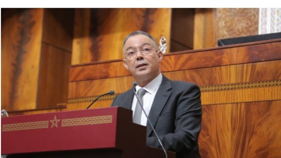 لقجع يُشدد الخناق على المتلاعبين في الصفقات العمومية بقيمة 34 ألف مليار سنتيم سنة 2025