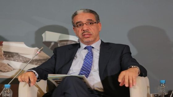 الملك محمد السادس يتصل بعزيز رباح للتعزية في وفاة والده