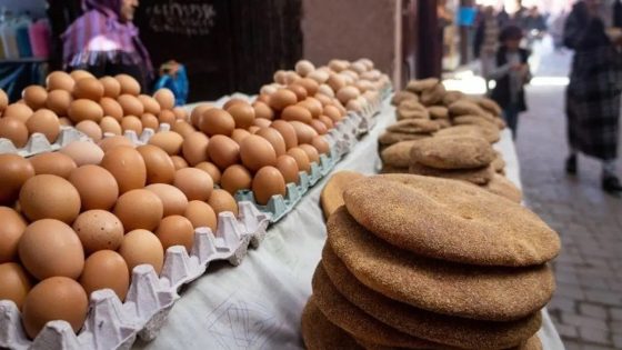 جمعيات تحذّر من احتكار سوق البيض وتدعو إلى فتح الاستيراد لكسر موجة الغلاء