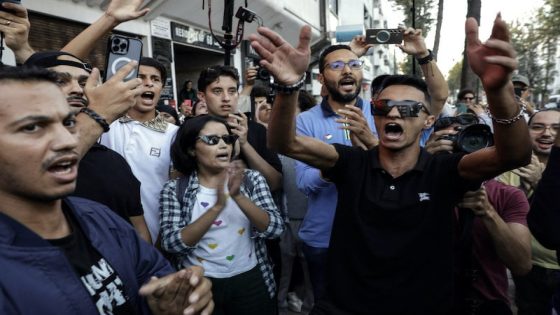 “جيل زد” يرفع مذكرة مطلبية إلى الملك ويدعو إلى إقالة أخنوش وإطلاق سراح المعتقلين