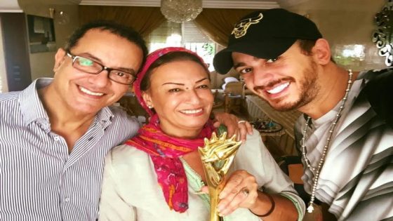 بعد نجاح عمله الجديد.. نزهة الركراكي تفاجئ ابنها سعد‎