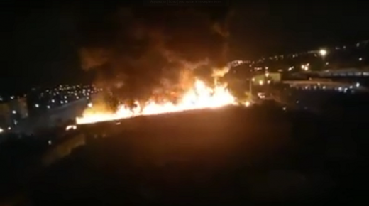 حريق مهول يأتي على مخيم للمهاجرين الأفارقة بالدارالبيضاء (فيديو)