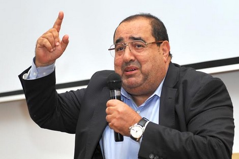 قطعو عليه الما والضو.. لشكر يبتز مسؤولين كبار في الدولة للجلوس معه ومستشار ملكي يرفض الرد على اتصالاته الهاتفية