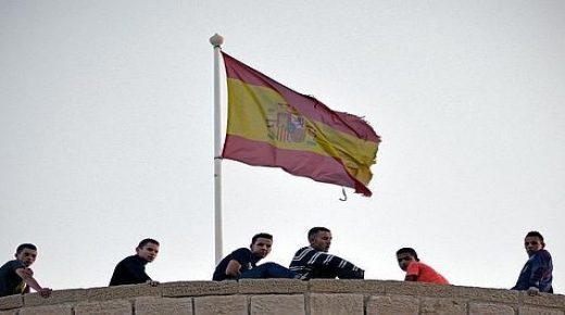 فضيحة تعذيب مهاجرين مغاربة تهز إسبانيا!