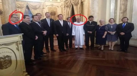 في صور جمعته مع زعيم “البوليساريو”.. رئيس الحكومة يظهر معزولاً في حفل تنصيب رئيس بنما