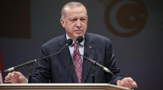 تحدث عن أموال طائلة لدفن قضية خاشقجي.. أردوغان يحدد موعد تسلم صواريخ أس 400