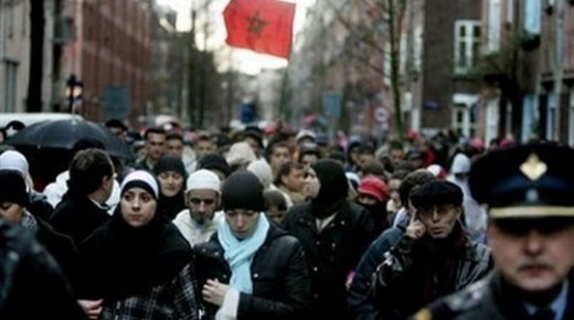 مغاربة العالم.. قوٌة اقتصادية كبرى وحِرمان سياسي