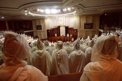 في نازلة غير مسبوقة في تاريخ المغرب.. دخول “كورونا” للبرلمان بين الاحتياطات والواجبات الدستورية