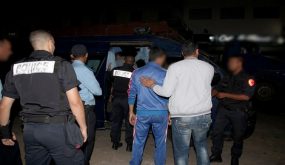 يتزعمها موريتاني وثلاثة أشخاص من “البوليساريو”.. تفاصيل إجهاض محاولة تهريب 529 كلغ من مخدر الشيرا وتوقيف 8 أشخاص ضمن شبكة إجرامية دولية للمخدرات!