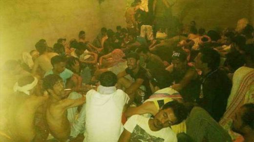 نشطاء يتداولون شريط فيديو مروّعا يكشف الوضعية المزرية لمهاجرين مغاربة في السجون الليبية.. وهذه رسائلهم إلى محمد السادس!!