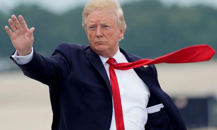 تقرير: نظام “ديكتاتور ترامب المفضل” هرَّب أسلحة من “ديكتاتوره العظيم”!