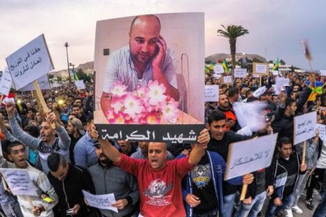 في الذكرى الـ3 لإندلاع حراك الريف.. مدن مغربية وأوروبية تستعد لتنظيم نشاطات تضامنية مع الزفزافي ورفاقه
