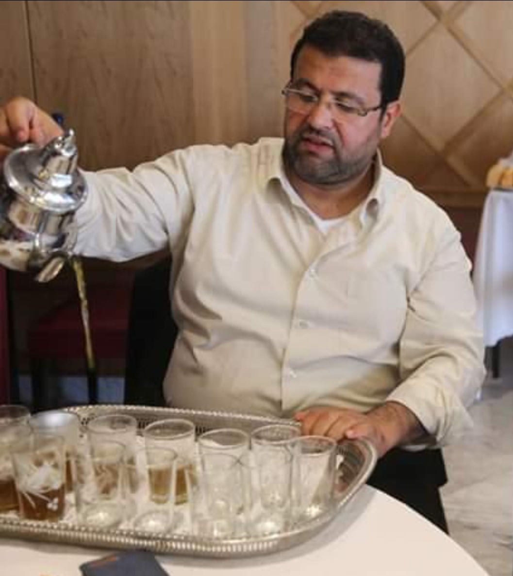 رئيس الفريق البرلماني لحزب الأصالة والمعاصرة يتورط في شحنة ضخمة من الشاي منتهية الصلاحية.. فهل تتحرك “أونسا” والسلطات لمعاقبة البرلماني على مسه بالقوت اليومي لبسطاء الشعب؟